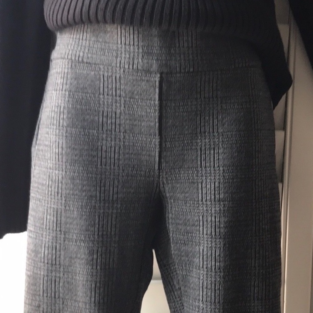 Ann Taylor knit leggings